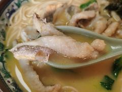 -明呈黄鱼面馆(斜土路店)