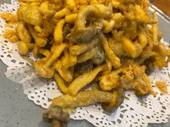 咸蛋黄焗双菇-薇酌饮·陕西菜(南门外店)