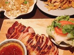 -大头虾越式风味餐厅(光明广场店)