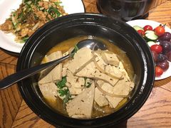 老母鸡汤煨孜然豆腐-阿罗新疆菜(人民广场店)