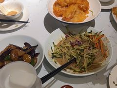 -关东小磨东北菜(漕河泾印象城店)