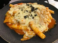芝士拉面炒年糕-博欧姆新派韩国料理·炸鸡(艾尚店)