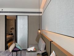 -大连星海皇冠假日酒店