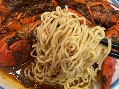 -三妹小龙虾·黄油蟹(华侨城总店)
