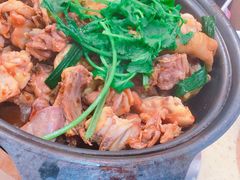 -芳村榕树头叹佬鸡煲(体育西店)