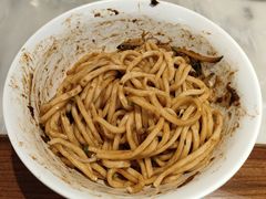 老北京炸酱面-海碗居(王府井店)