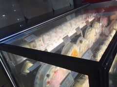 红宝石(南丹店)-红宝石·鲜奶小方·海派西点房(南丹店)