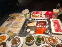 -海底捞火锅鲜切牛肉主题店(长寿路店)