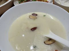 手打鱼丸汤-辣公子·千岛湖私房菜(滨江店)