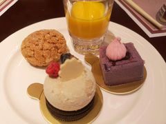 -东莞塘厦三正半山温泉酒店·沙利文西餐厅