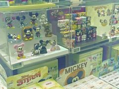 -泡泡玛特POPMART(世豪广场店)