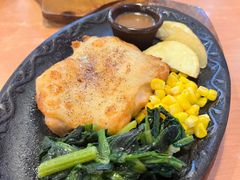 蒜香鸡排-萨莉亚意式餐厅(新洲家乐福店)