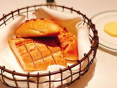 面包-Wolfgang’s Steakhouse 沃夫冈牛排馆(上海白玉兰广场店)