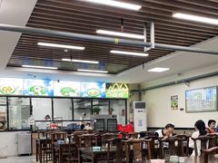 大堂-崇德楼水盆牛羊肉泡馍馆(文艺路店)