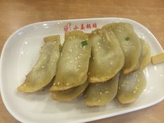 -小姜锅贴(凤凰街店)