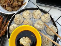 -不夜天烧烤牛骨头(南湖店)