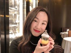 奶瓶状的芒果奶昔-狮拾久·现代新加坡料理(福田COCO Park店)