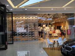 -万达广场(南昌红谷滩店)