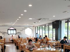 -品鲜村农家菜·阳澄湖大闸蟹(总店)