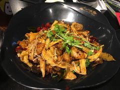 -小山城麻辣香锅(新邻生活广场店)