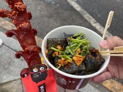 -黑色经典臭豆腐·湖南特产(步行街店)