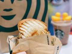 古巴风情鸡肉芝士三明治-星巴克臻选(深圳嘉里建设广场店)