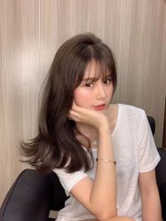 -东秀护肤造型