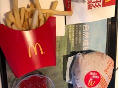 -麦当劳(江湾镇店)