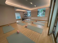 -臻儿屿月子会所(茶山店)