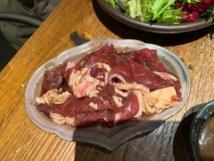 -鑫釜山海鲜烧烤(鑫丰国际店)