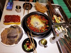 -钢管厂歆瑞源油卤串串香(春熙路太古里店)