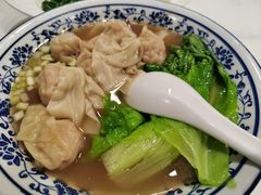 鲜肉云吞竹升面-喜势点·糖沙翁手工茶点·本地人茶居(永庆坊店)