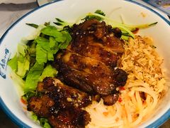 -美奈小馆·越南料理(中航城君尚购物中心店)