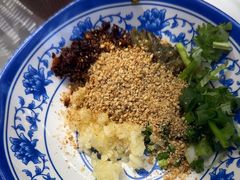 -王奋斗贵州酸汤牛肉火锅