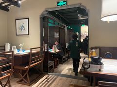 -佬麻雀·新湘菜(东方宝泰店)