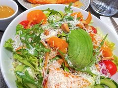 -théATRE CAKE 茶聚场(环球金融中心店)