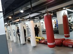 -拳盛时代拳击俱乐部(北京路店)