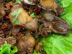 -八两八金·莱芜特色炒鸡(市南漳浦路店)