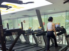 -超鹿运动(达信大厦店)