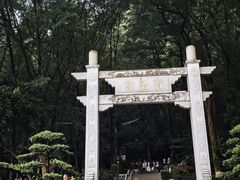 -宝晶宫旅游景区