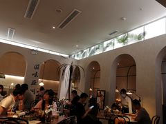 -来龙里 精致 东南亚餐室(万象城店)