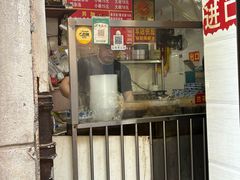 -叶新小吃店(来凤小区总店)