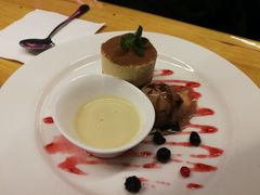 慕斯蛋糕-皇冠自酿啤酒坊(中国红街5号楼店)