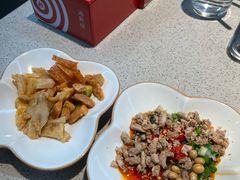 -海底捞大排档火锅(悦荟广场店)