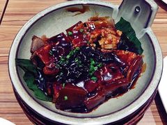 招牌稻草肉-粤港餐厅(禹州商业广场店)