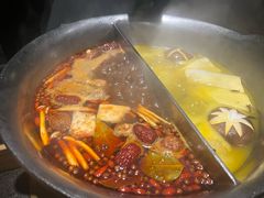 -湊湊火锅·茶憩(新中关购物中心店)