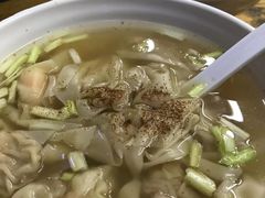 -小梁哥云吞面(黄贝岭店)