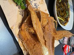 -鸭绿江海鲜烧烤大排档(杏林街店)