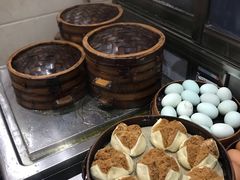 -舒小笼松针小笼包