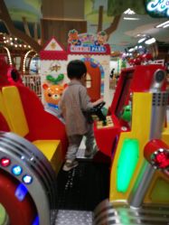-莫莉幻想(银盆岭万达广场店)